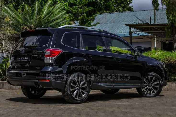 Subaru Forester 2.0XT Premium AWD 2018 Black