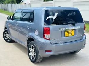 Toyota Corolla Rumion Hatchback 1.5 FWD 2008 Gray