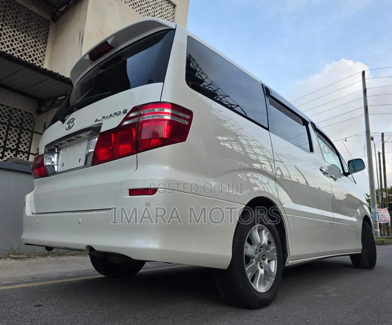 Toyota Alphard 2007 White