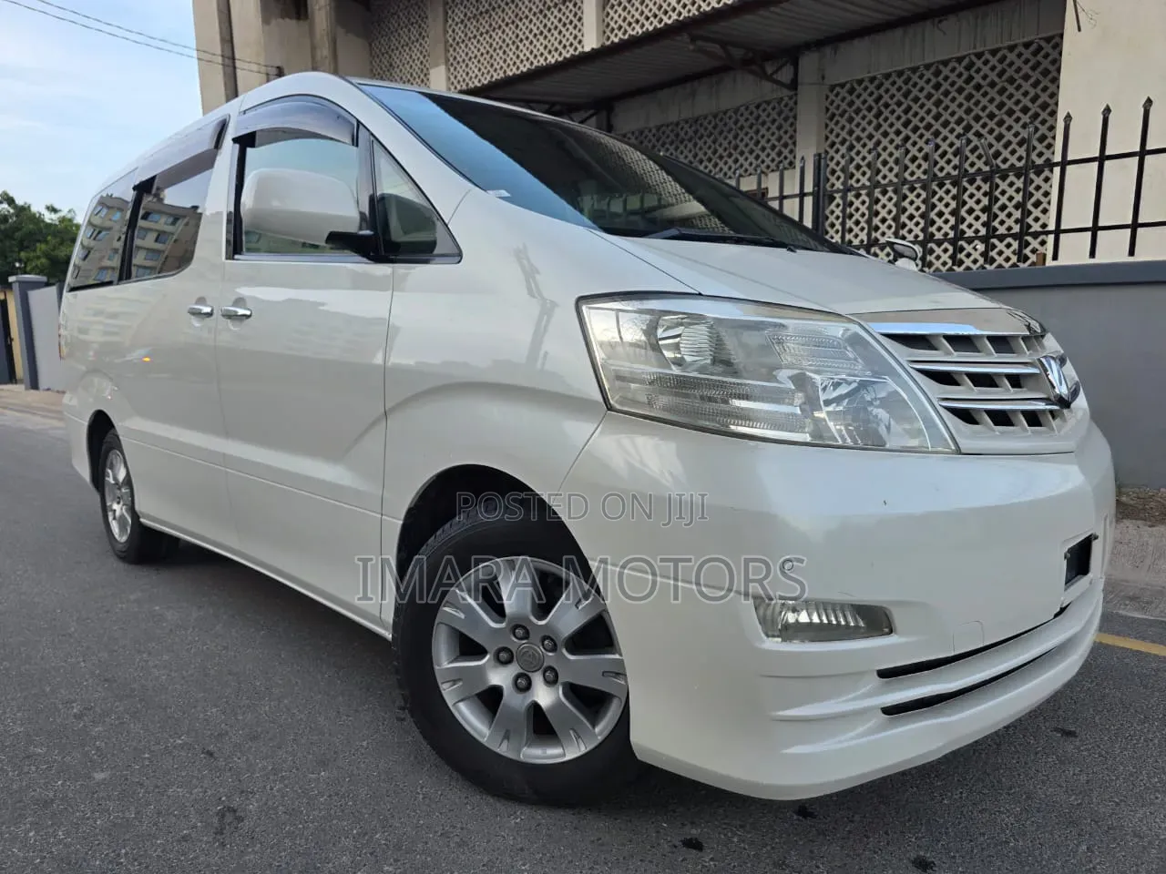 Toyota Alphard 2007 White