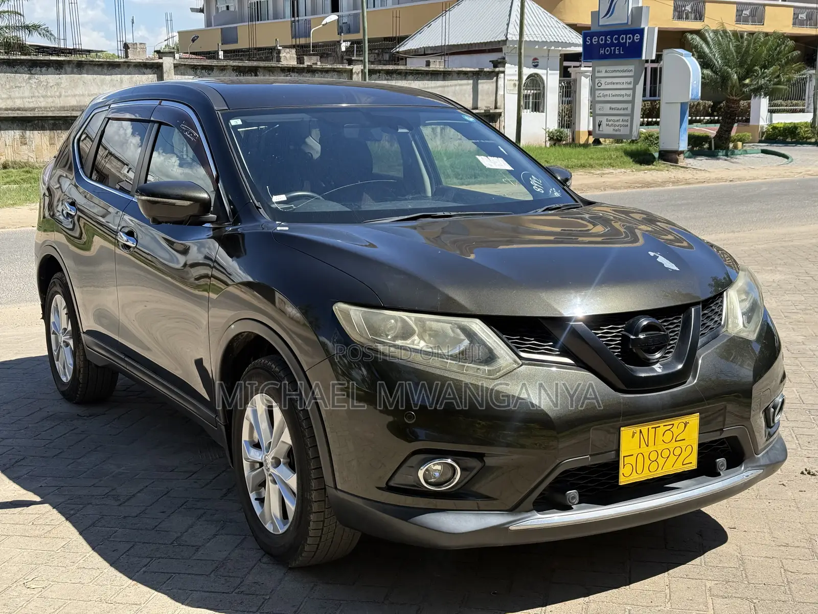 Nissan X-Trail 2014 Green