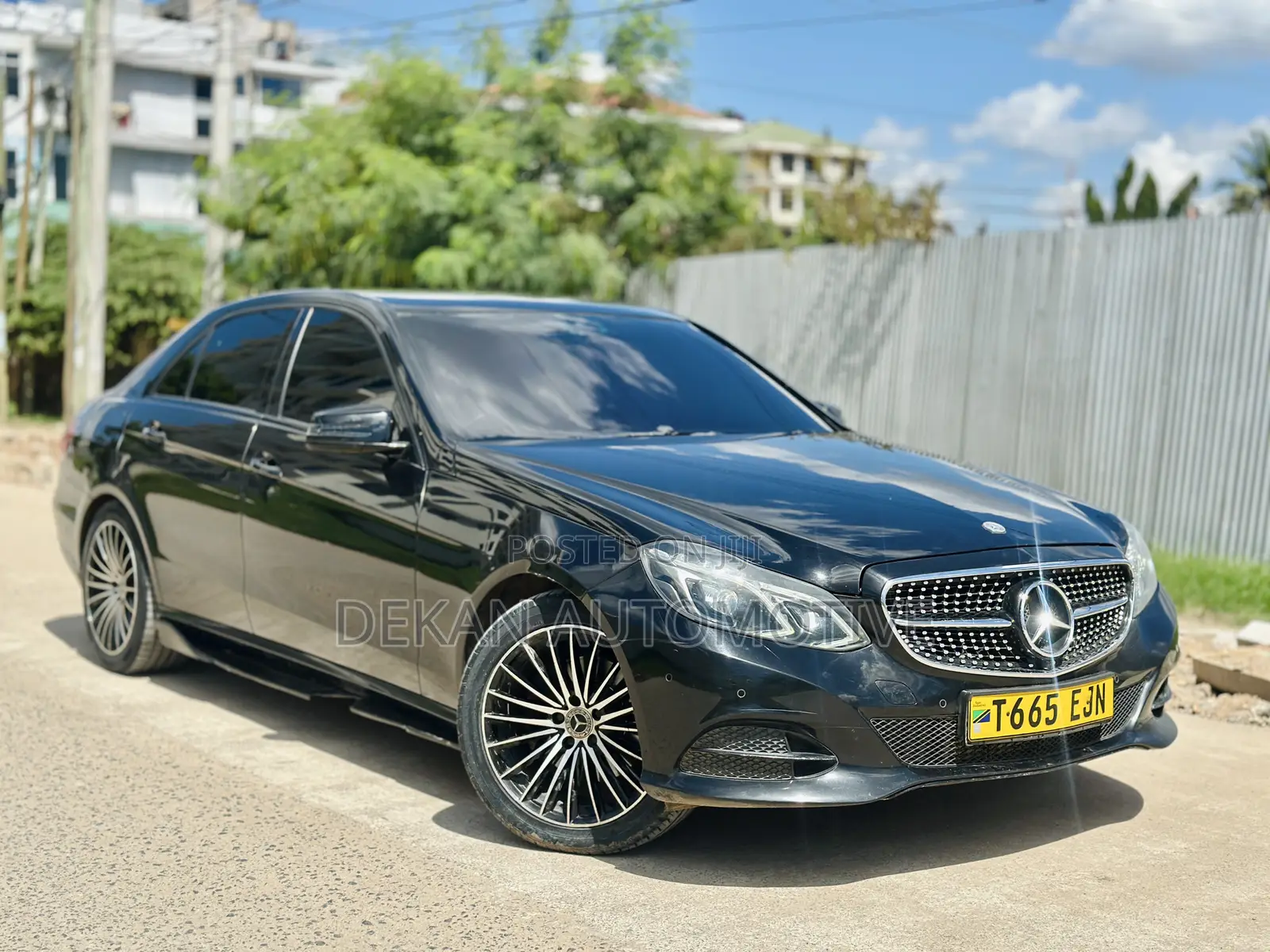 Mercedes-Benz E250 SV Premium 2014 Black