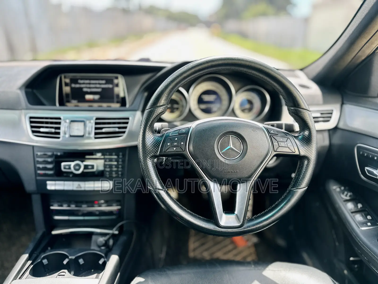 Mercedes-Benz E250 SV Premium 2014 Black