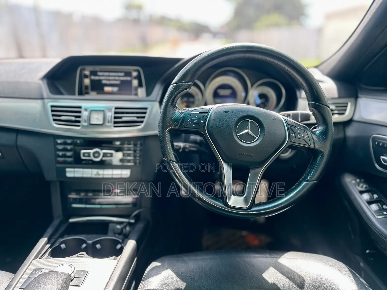 Mercedes-Benz E250 SV Premium 2014 Black