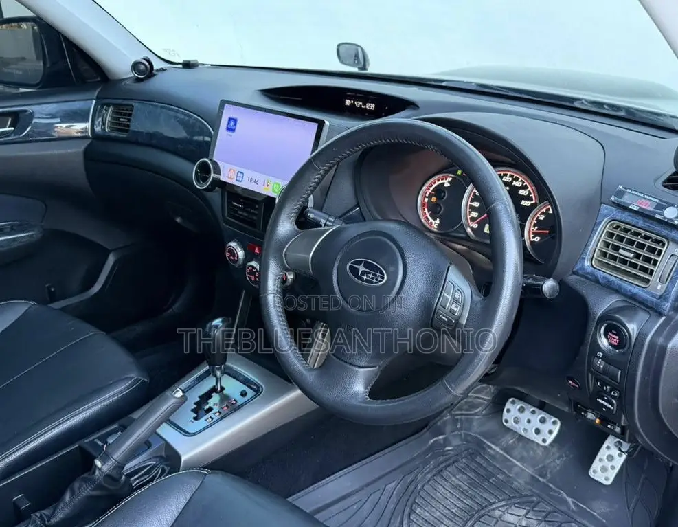 Subaru Forester 2010 Black
