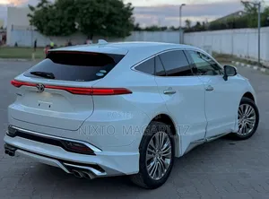 Toyota Harrier 2021 White