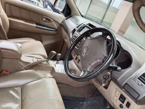 Toyota Fortuner 2012 Gray