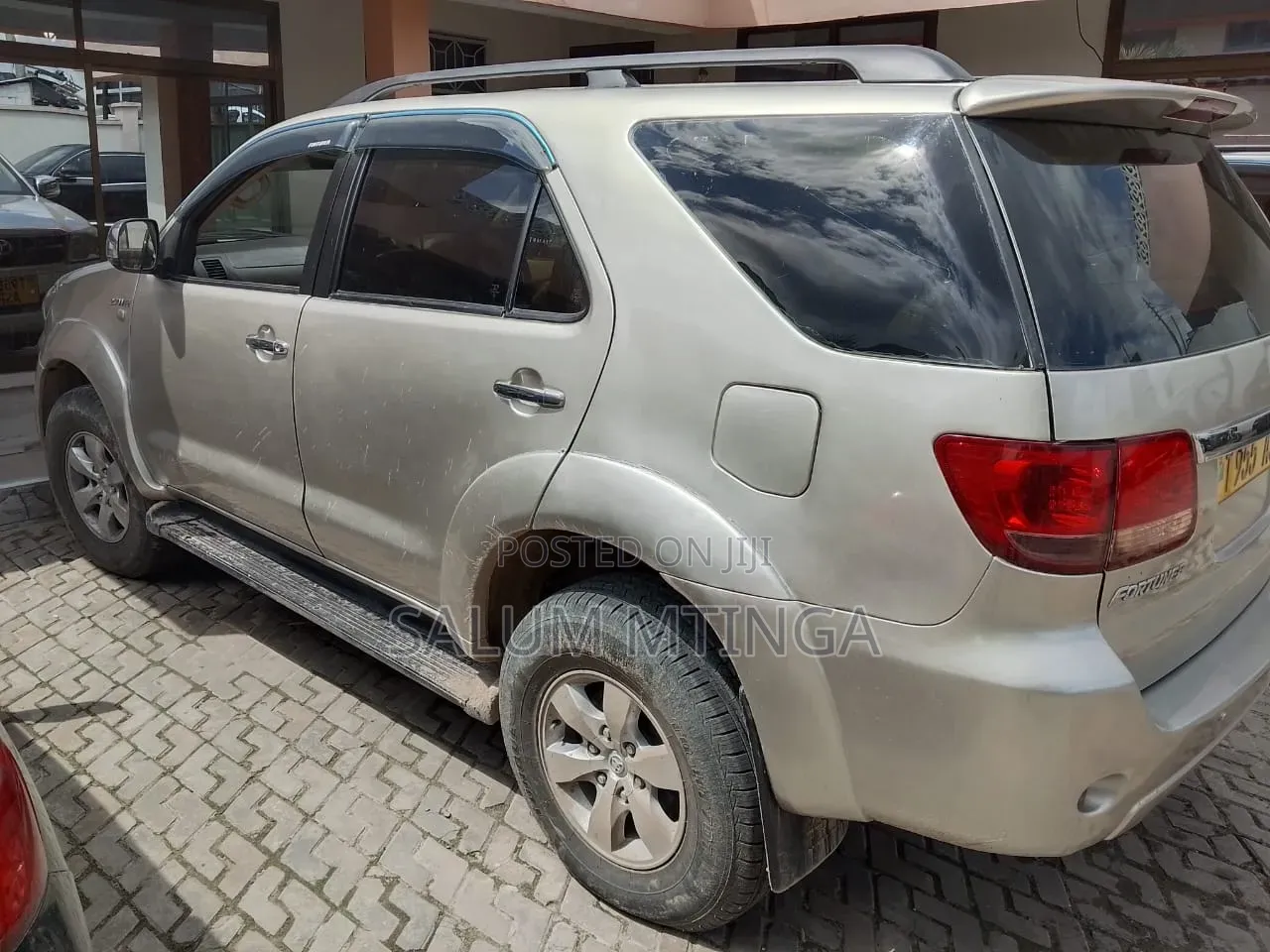 Toyota Fortuner 2012 Gray
