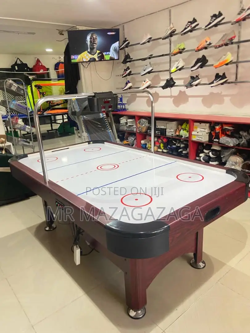 Air Hockey Table