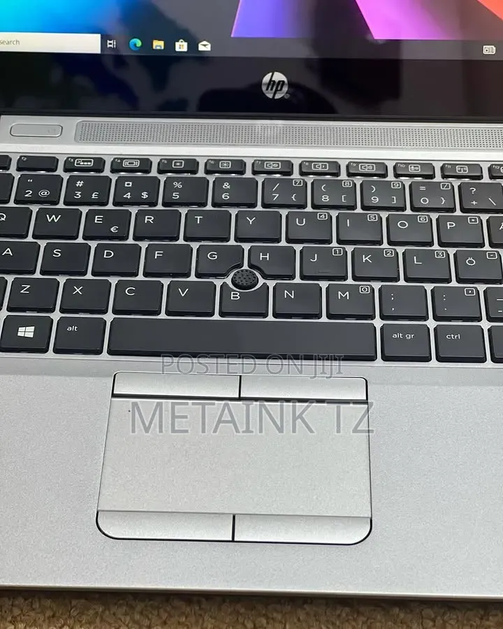 Laptop HP EliteBook 820 G3 8GB Intel Core i5 HDD+SSD 500GB