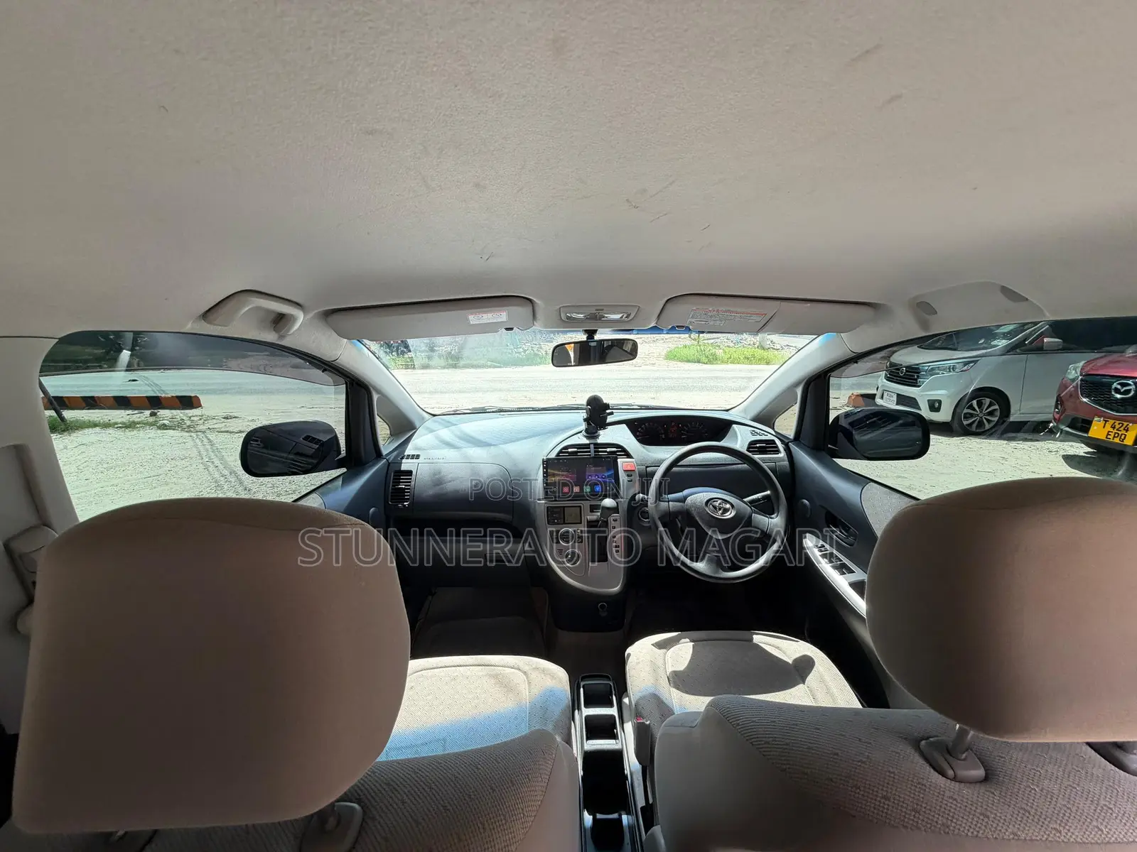 Toyota Ractis 2005 Gray