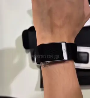 Whoop Peak Activity Tracker
