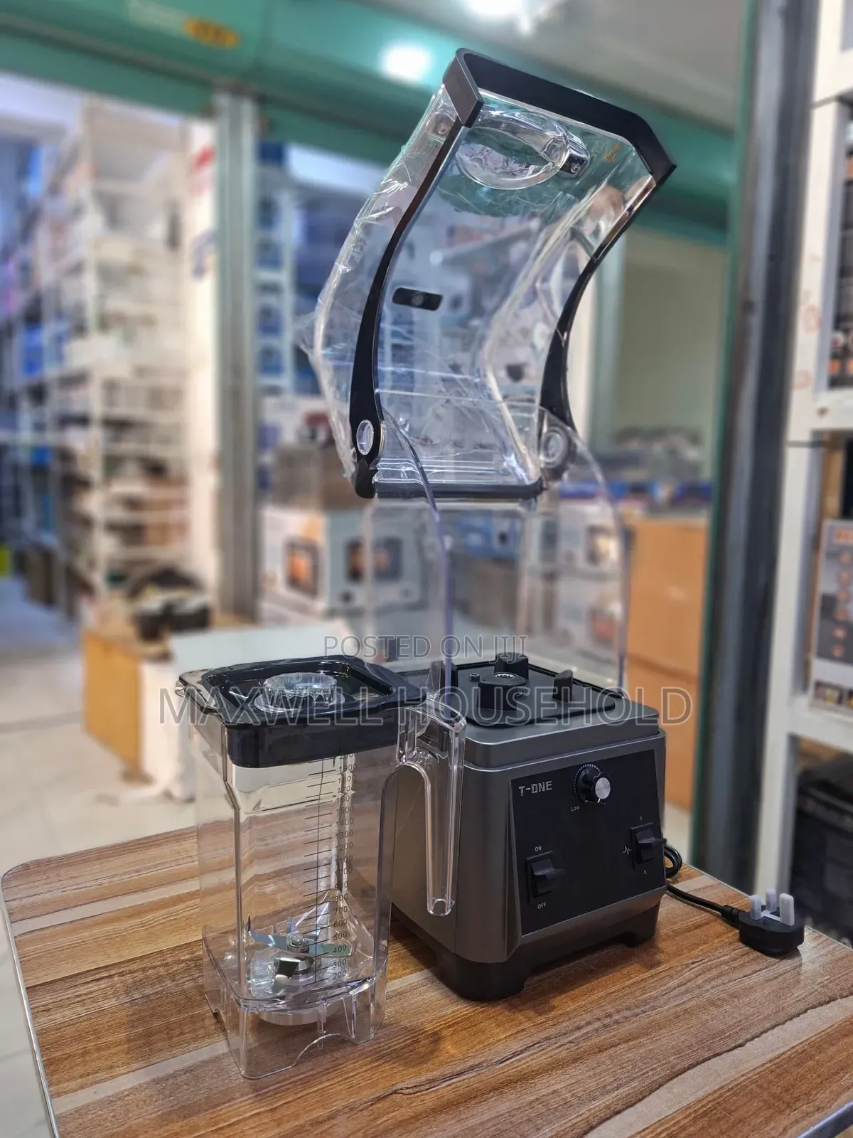 Heavy Duty Blender With Sound Enclosure