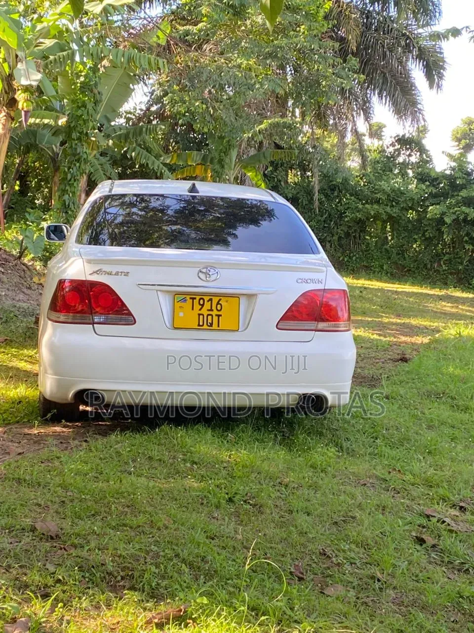 Toyota Crown 2004 White