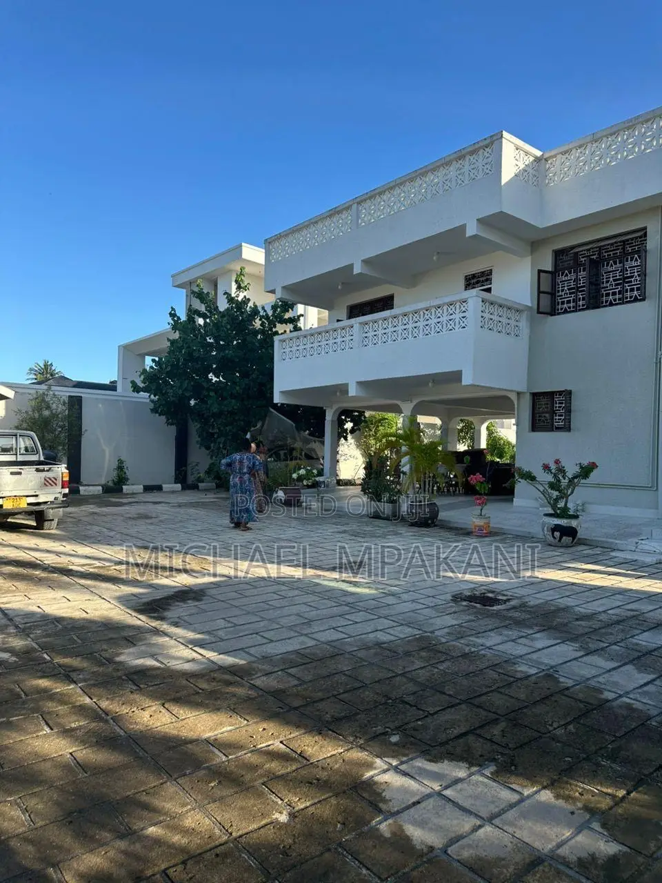 Furnished 3bdrm House in Mpakani_Real Estate, Mikocheni for sale