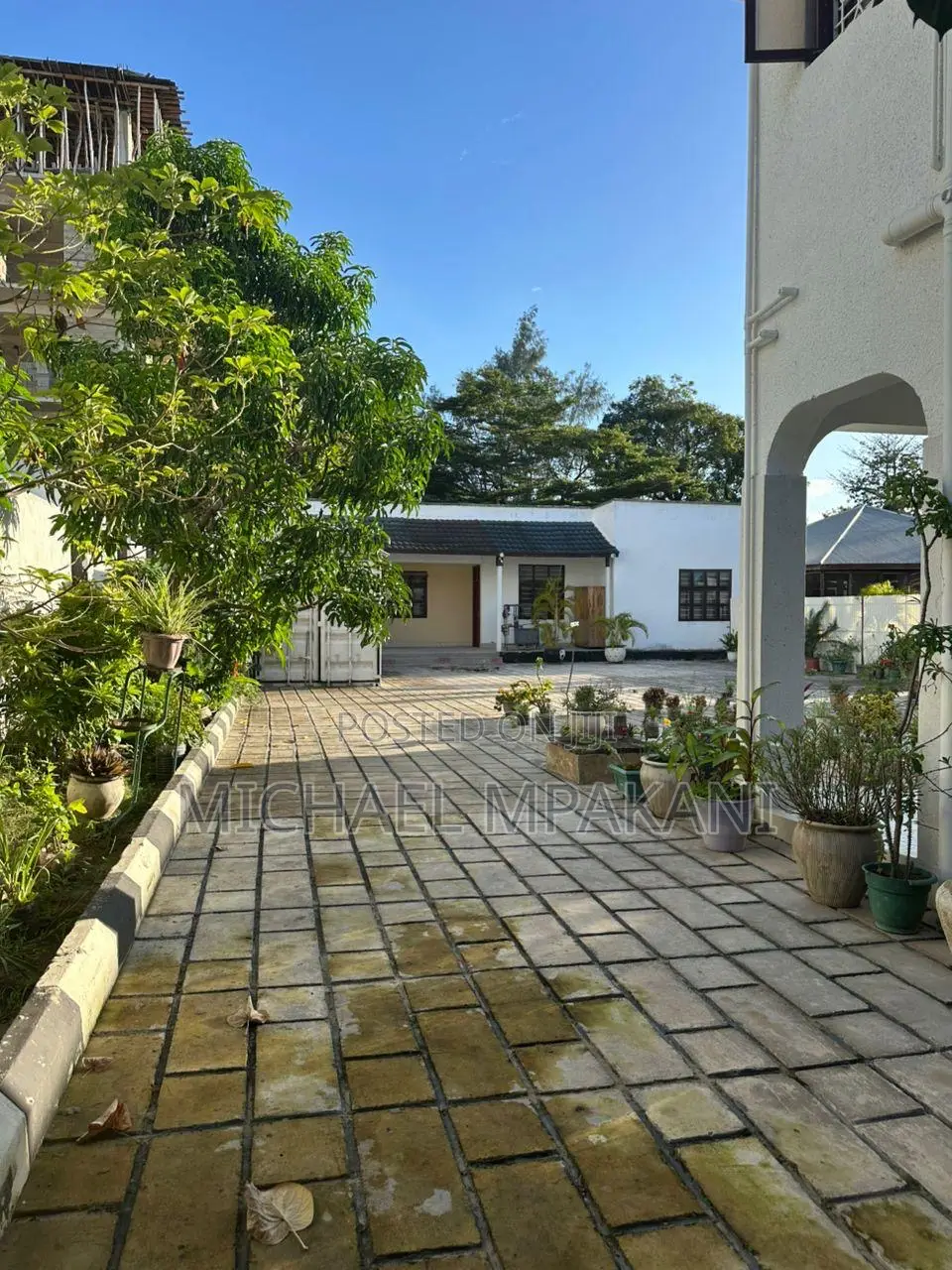 Furnished 3bdrm House in Mpakani_Real Estate, Mikocheni for sale