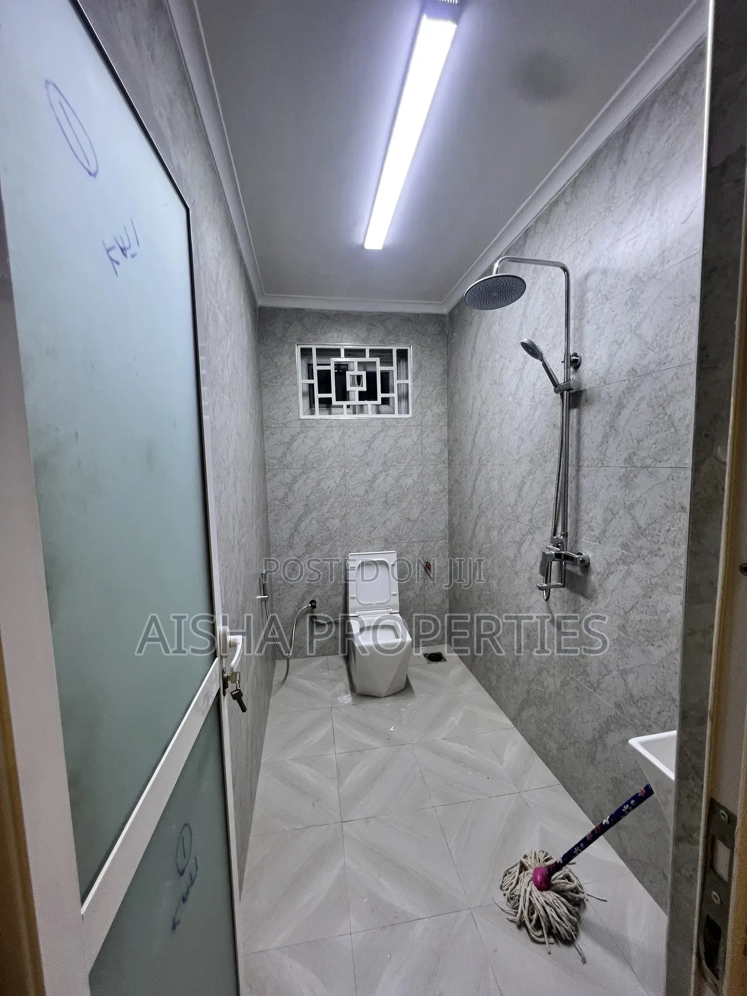 3bdrm Apartment in Msasani for rent