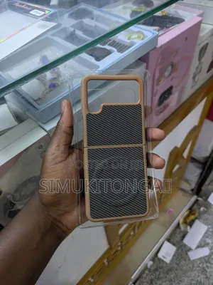 Pendezesha Simu Yako Nasi Flip 4 Case