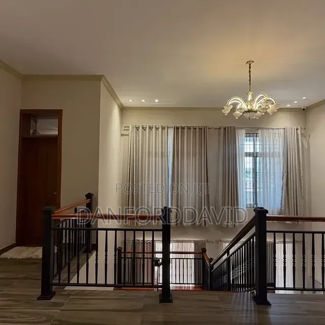 5bdrm House in Kahwa Real Estste, Mbweni for sale