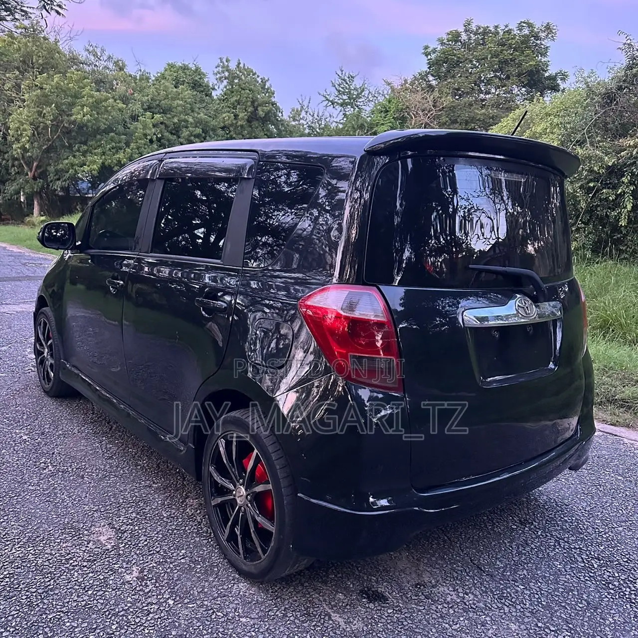 Toyota Ractis 2007 Black