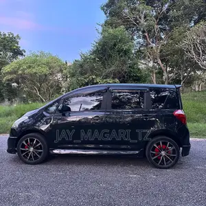 Toyota Ractis 2007 Black