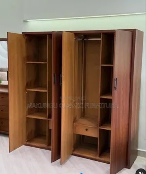 Kabati La Nguo La Milango Minne Nj Super Ya Wood Ya Mvule Na Mtiki