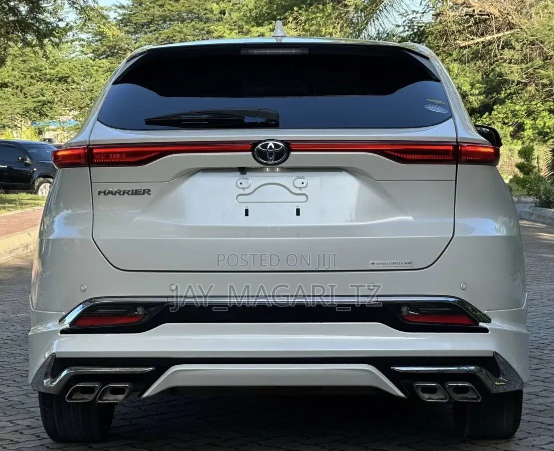Toyota Harrier 2021 White