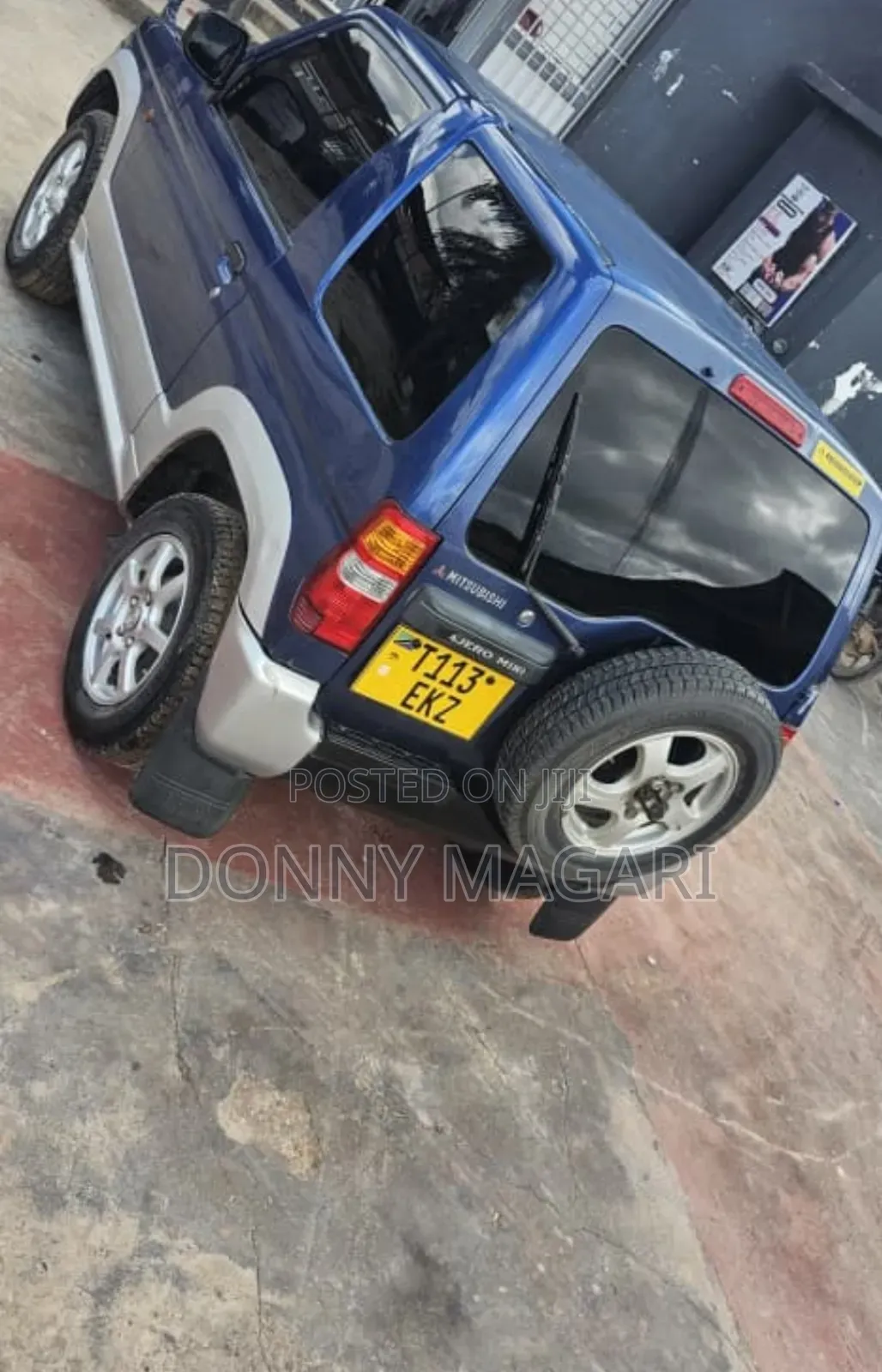 Mitsubishi Pajero 2005 Blue
