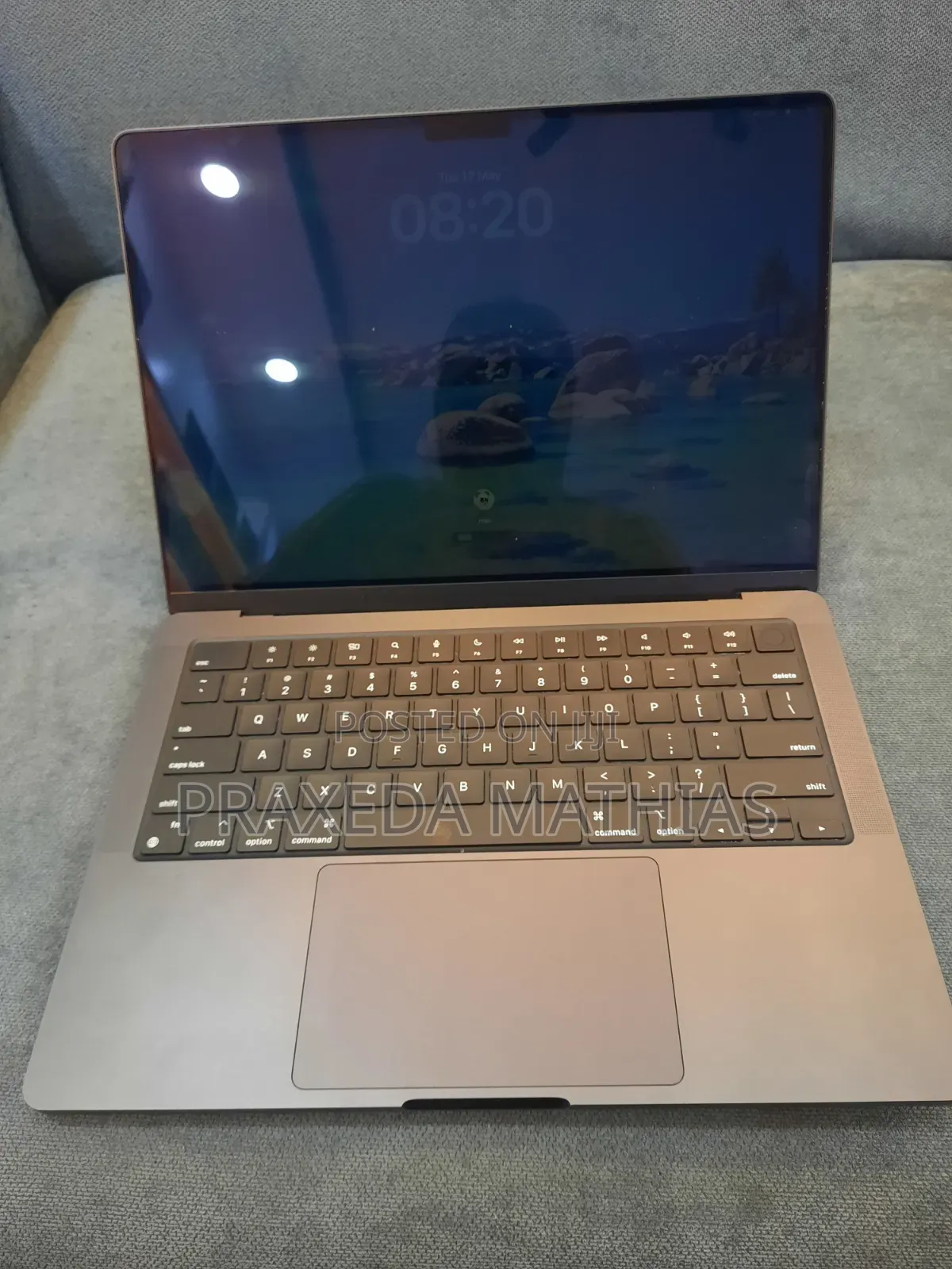 Apple MacBook Pro 2023 M3 Pro 14-inch 18GB Apple M3 Pro SSD 512GB