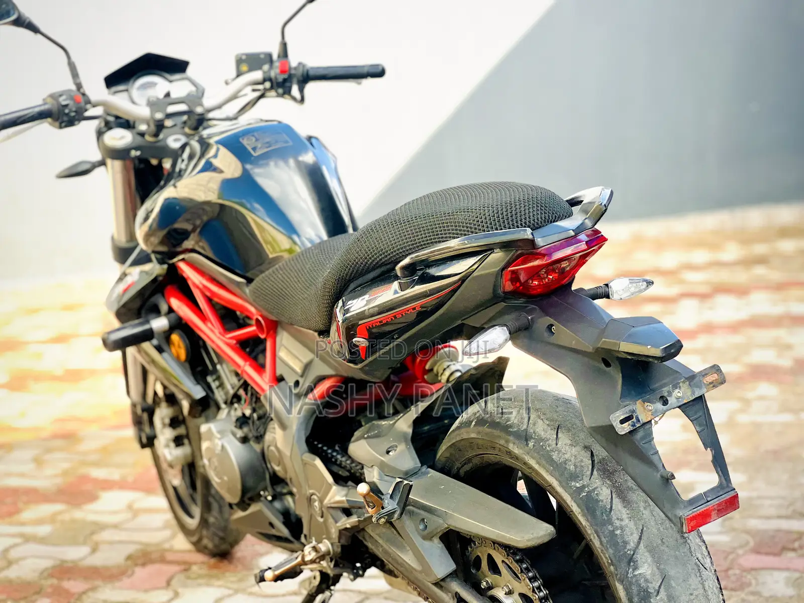 Benelli TNT 2020 Black