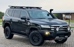 New Toyota Land Cruiser 2024 Black