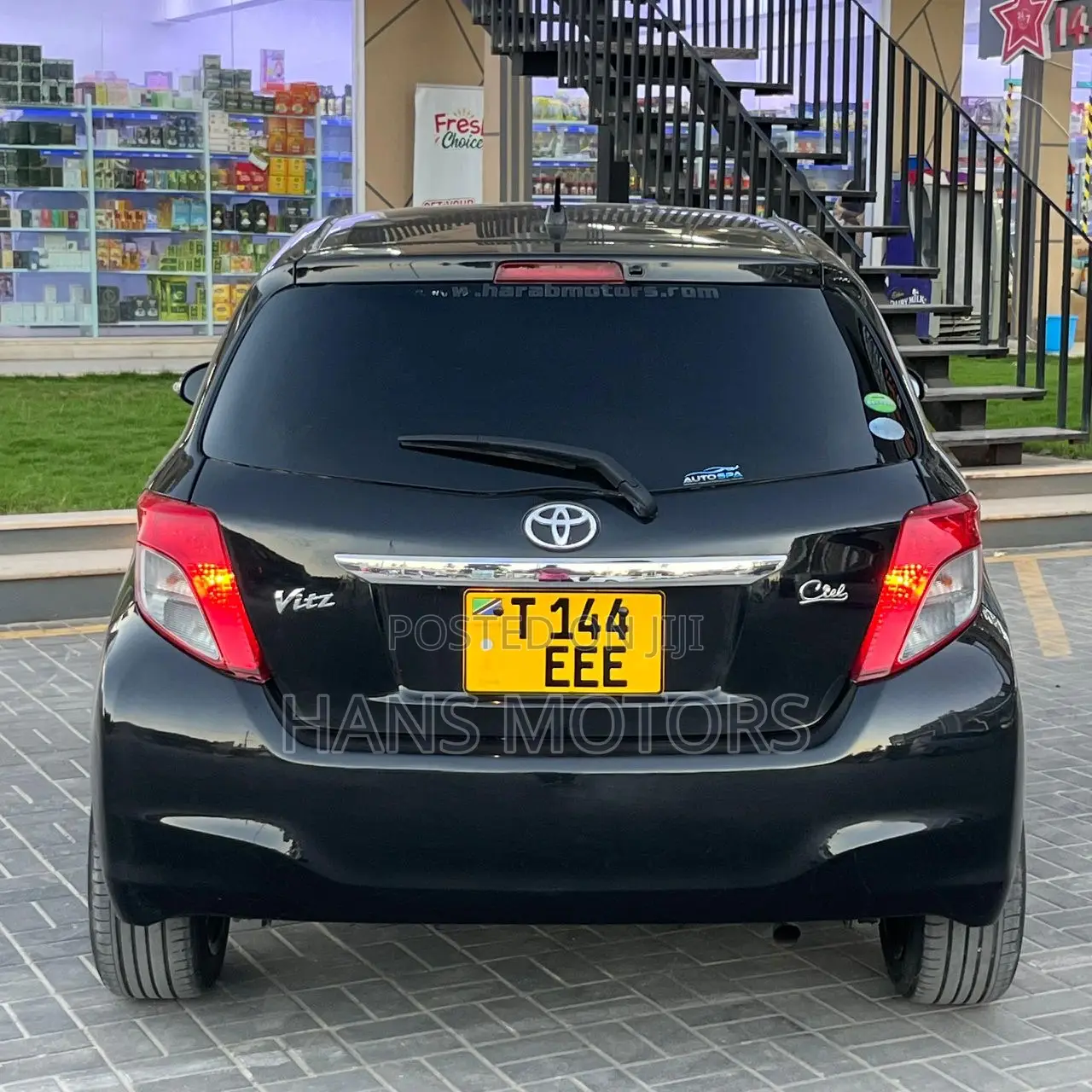 Toyota Vitz 2013 Black