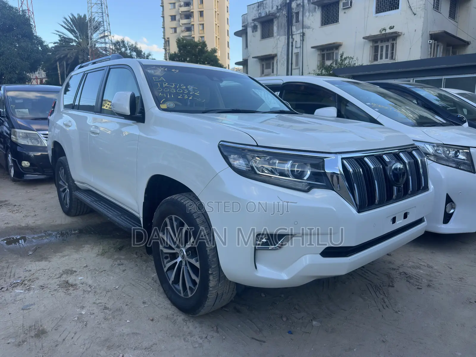 Toyota Land Cruiser Prado 2017 White