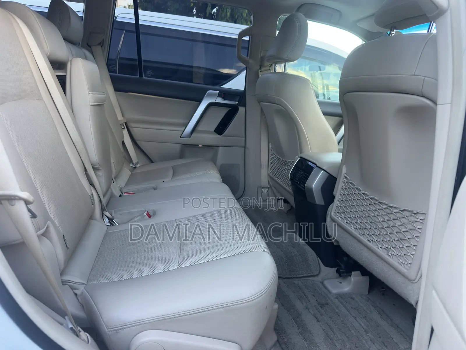 Toyota Land Cruiser Prado 2017 White