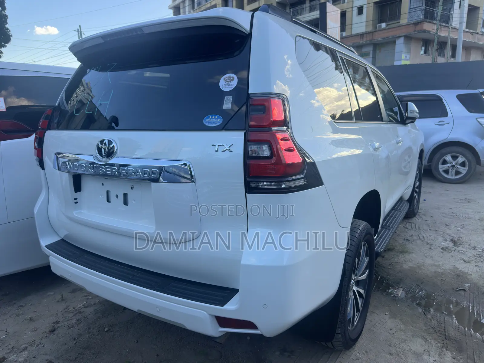 Toyota Land Cruiser Prado 2017 White