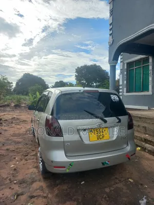 Toyota Corolla Spacio 2001 Silver
