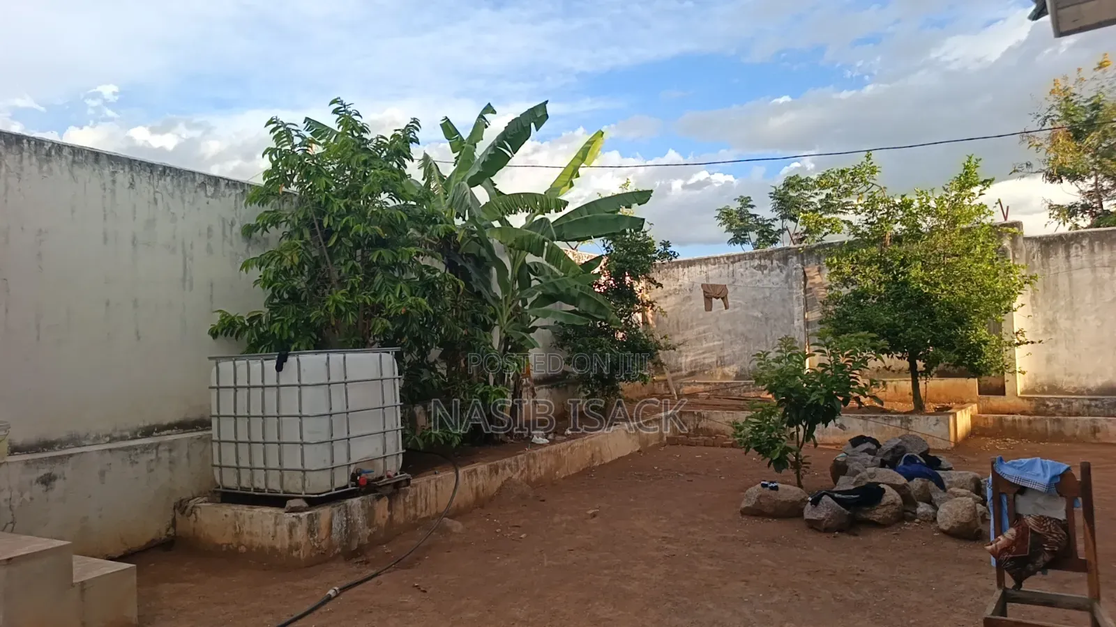 Furnished 3bdrm House in Buswelu for sale
