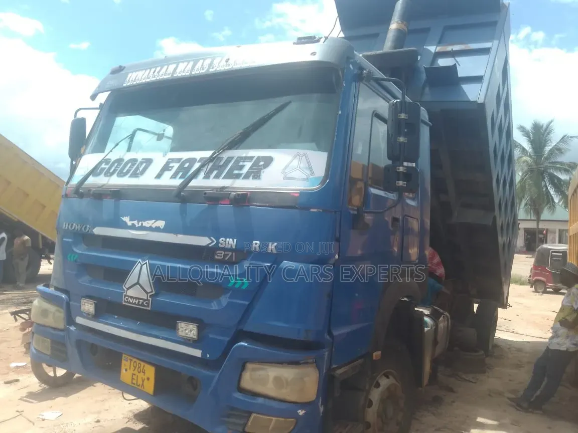 Howo Tiper Hp 371