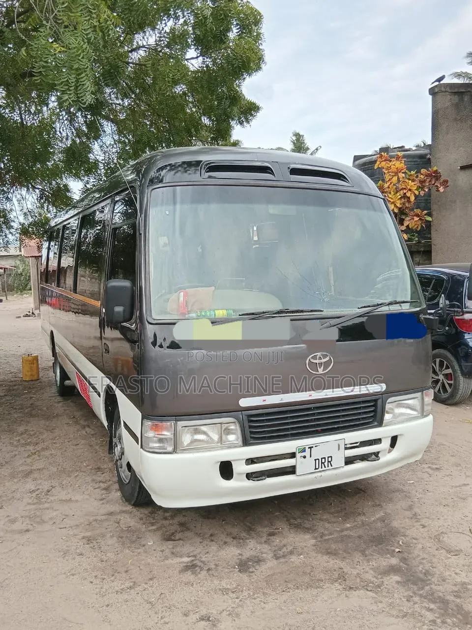 Toyota Coaster 2000 Grey