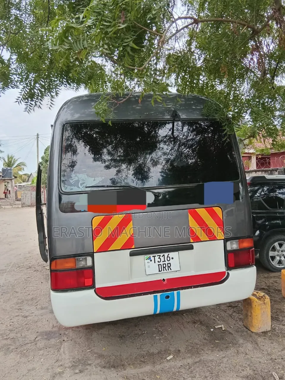 Toyota Coaster 2000 Grey