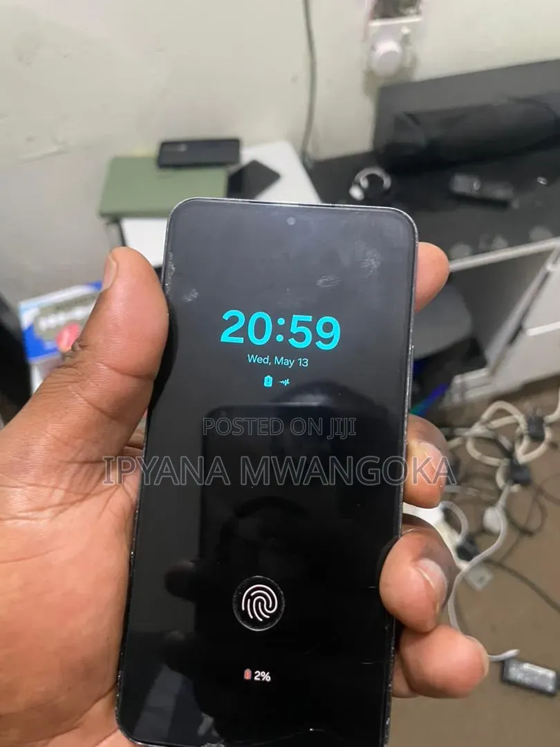 Samsung Galaxy S22 5G 128 GB Black