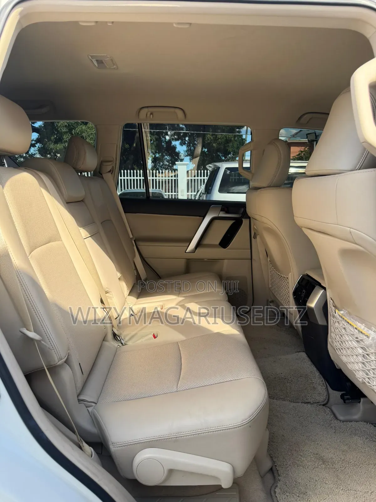 Toyota Land Cruiser Prado 2021 Off white