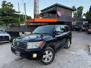 Toyota Land Cruiser 2014 Black