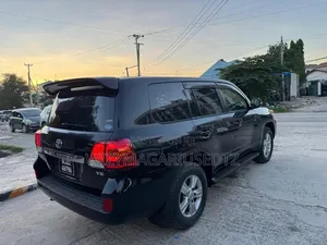 Toyota Land Cruiser 2014 Black
