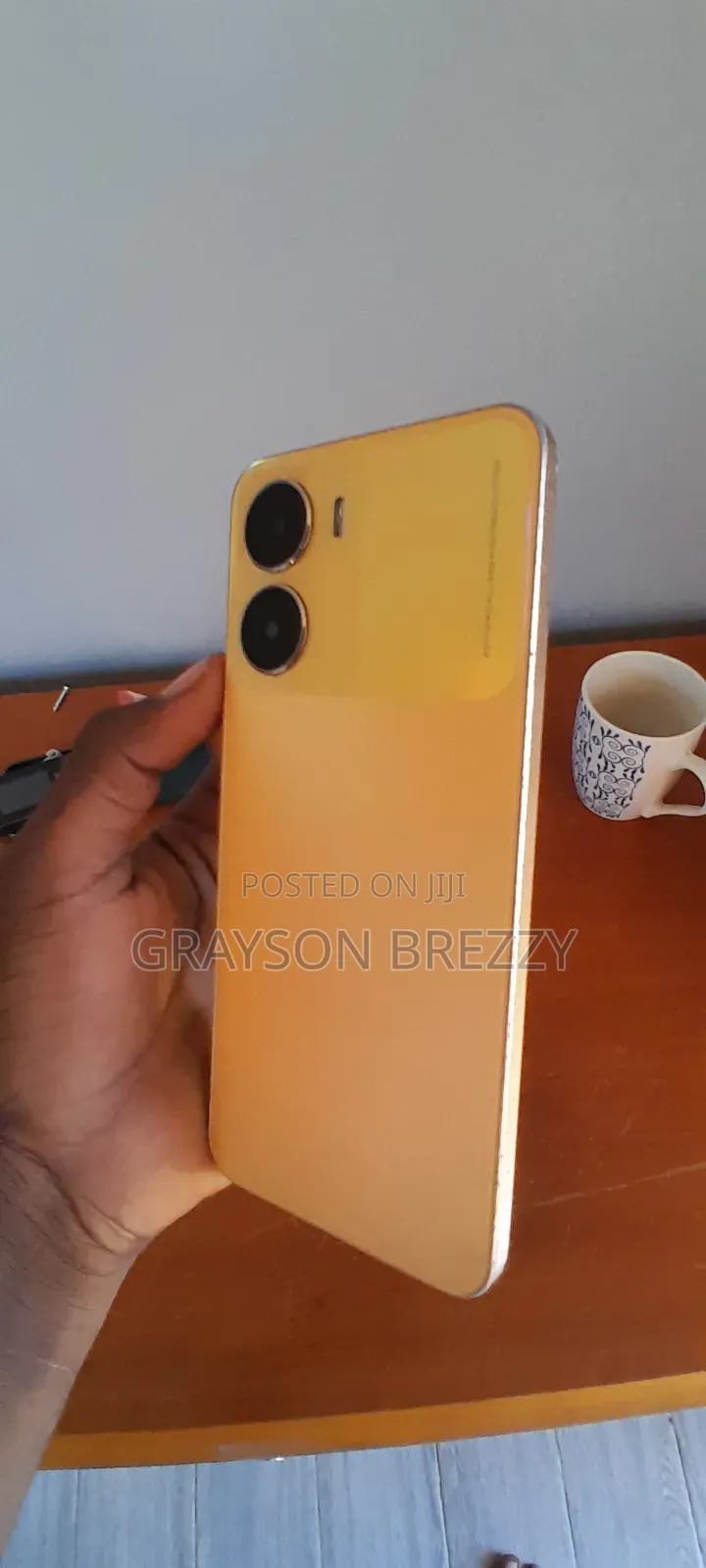 New Vivo Y35 128 GB Orange