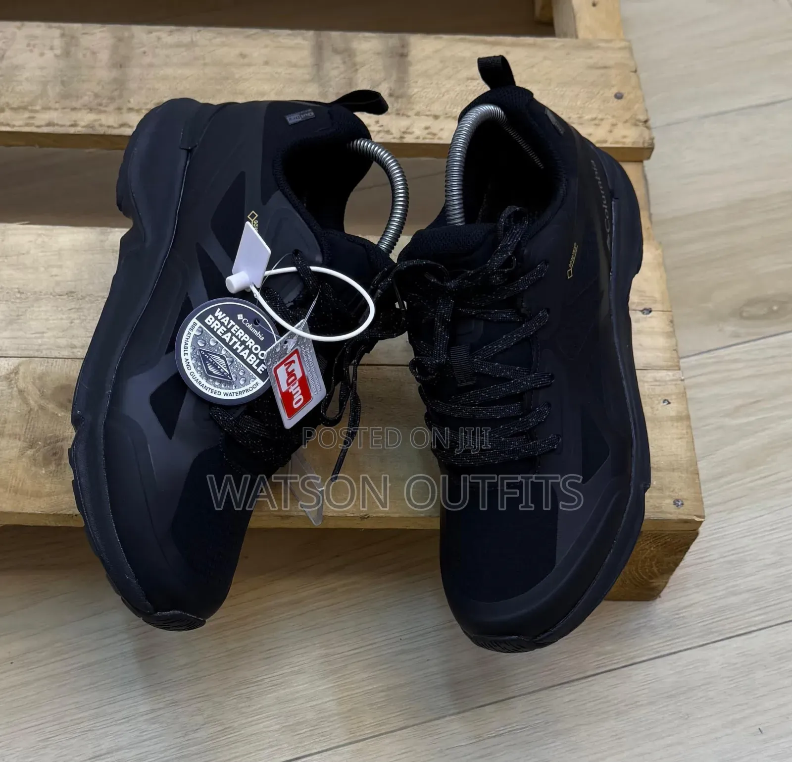 Men's Leather Shoes or Sneakers or Men's Wear Columbia Nicely Branded