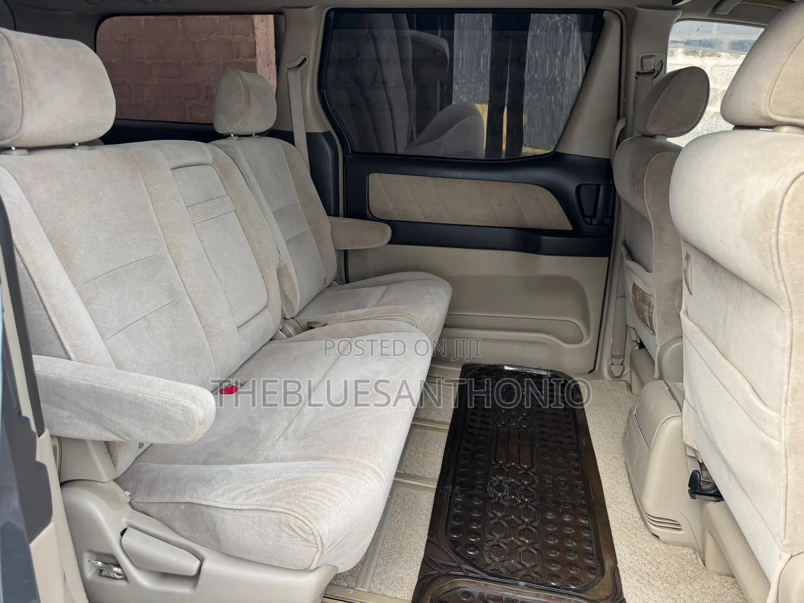 Toyota Alphard 2005 Gray