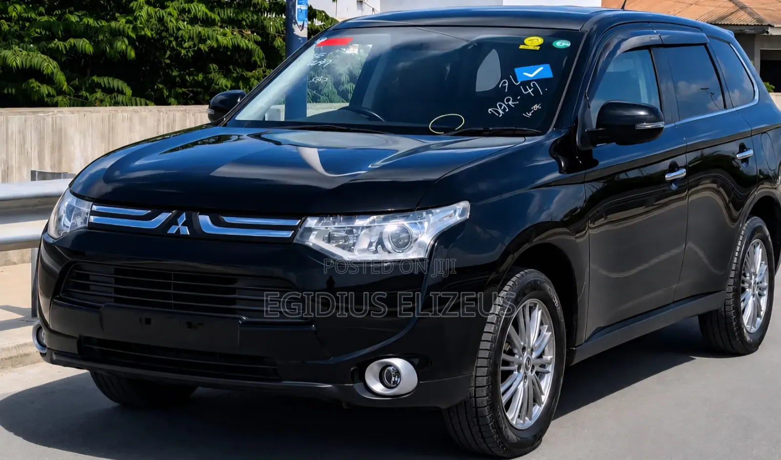 Mitsubishi Outlander 2012 Black