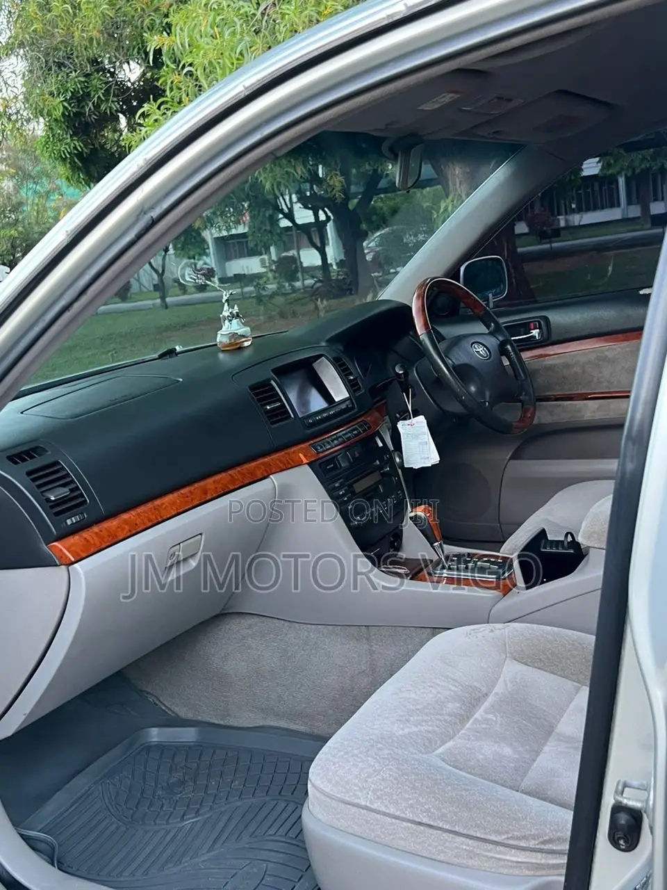 Toyota Mark II 2003 Silver
