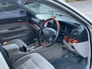Toyota Mark II 2003 Silver